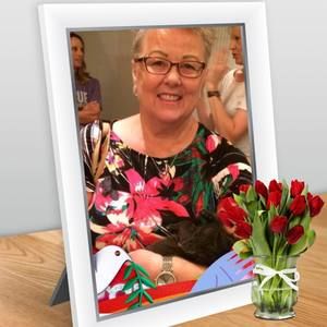 Meet your Posher, Debbie